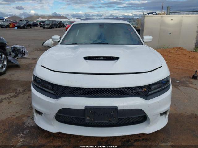Dodge Charger Image 9