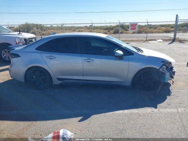 Toyota Corolla Se Image 16