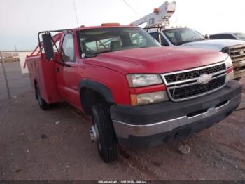  Salvage Chevrolet Silverado 3500