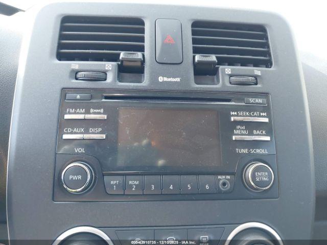 Nissan LEAF S Image 6