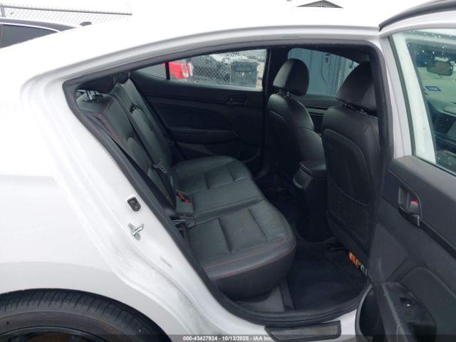 Hyundai ELANTRA Sport Image 6