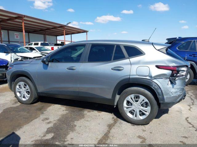 Chevrolet Trax Fwd Sp Image 16