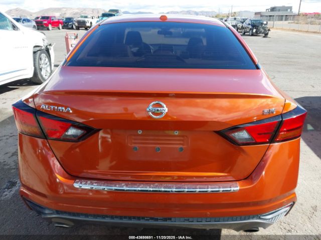 Nissan Altima Sr Fwd Image 3