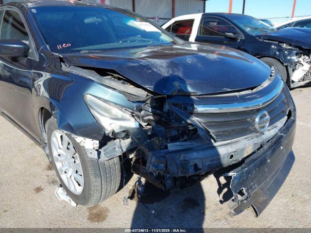 Nissan Altima 2.5 S Image 6