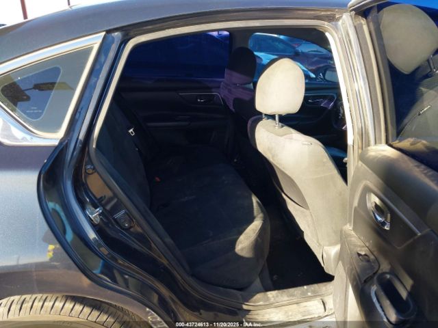 Nissan Altima 2.5 S Image 2