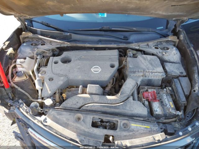 Nissan Altima 2.5 S Image 9