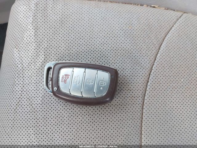 Hyundai SONATA Limited Image 8