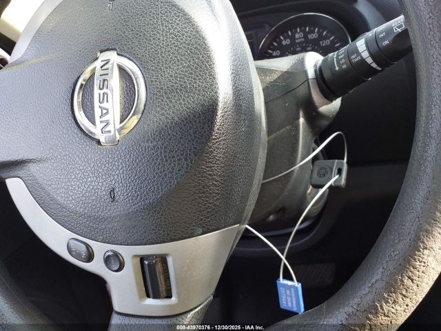 Nissan Rogue S Image 11