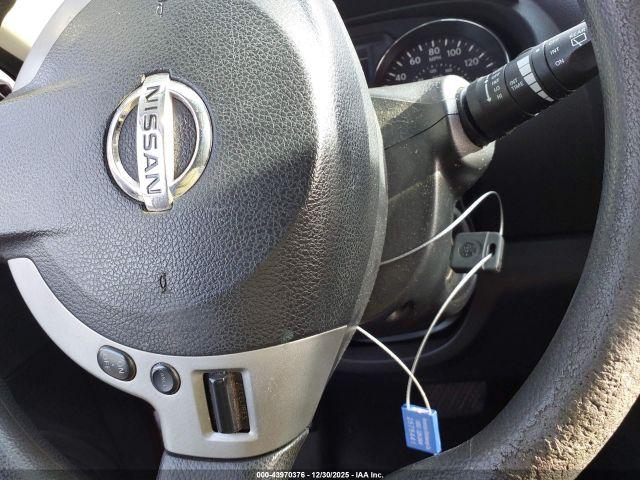 Nissan Rogue S Image 11