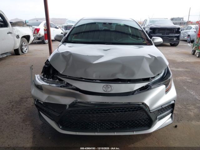 Toyota Corolla Se Image 3