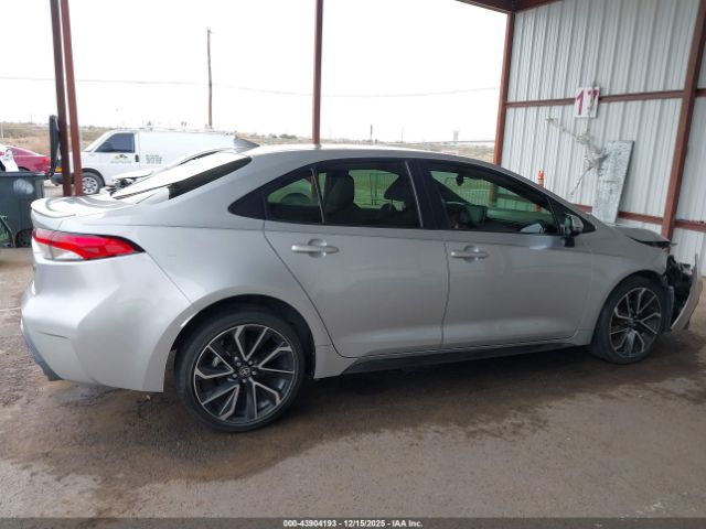 Toyota Corolla Se Image 15