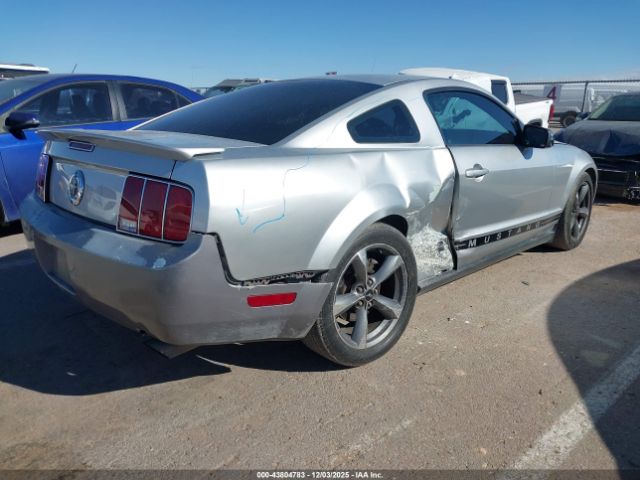 Ford Mustang Image 16