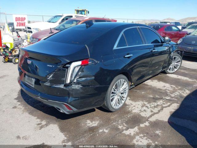 Cadillac CT4 Premium Luxury Image 2