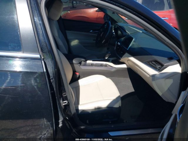 Cadillac CT4 Premium Luxury Image 3