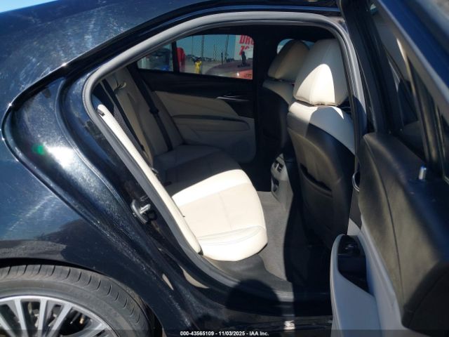 Cadillac CT4 Premium Luxury Image 14