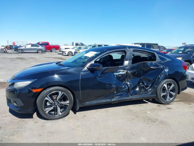 Honda Civic Touring Image 13