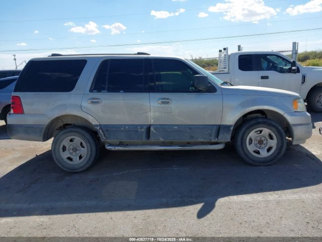 Ford Expedition Xlt Image 8