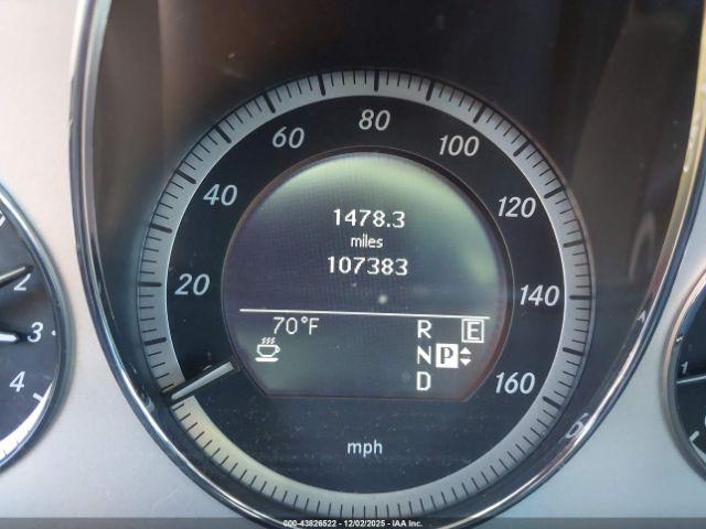 Mercedes-Benz E-Class Image 13