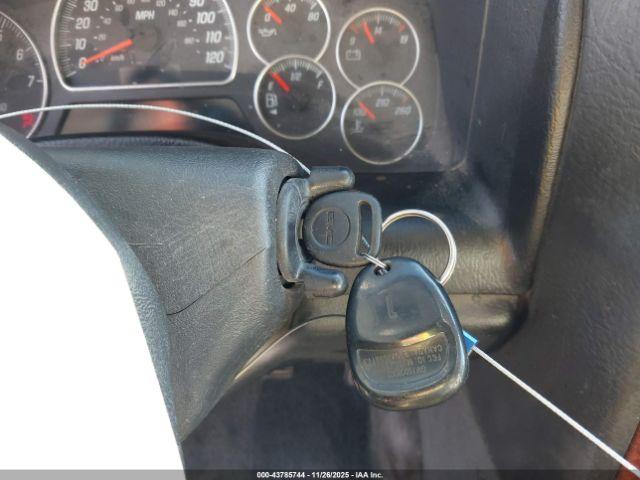 GMC Envoy Slt Image 10