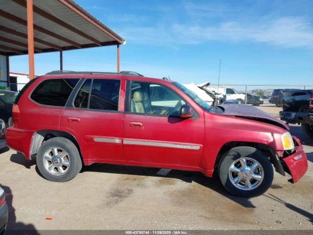 GMC Envoy Slt Image 2