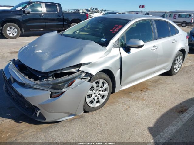 Toyota Corolla Le Image 8