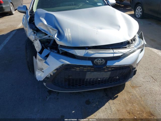 Toyota Corolla Le Image 3