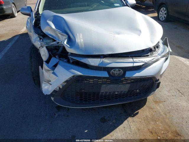 Toyota Corolla Le Image 3