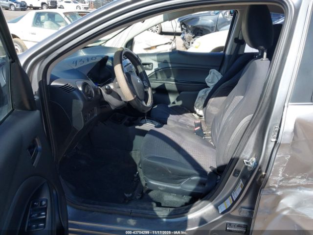 Mitsubishi Mirage Es Image 11