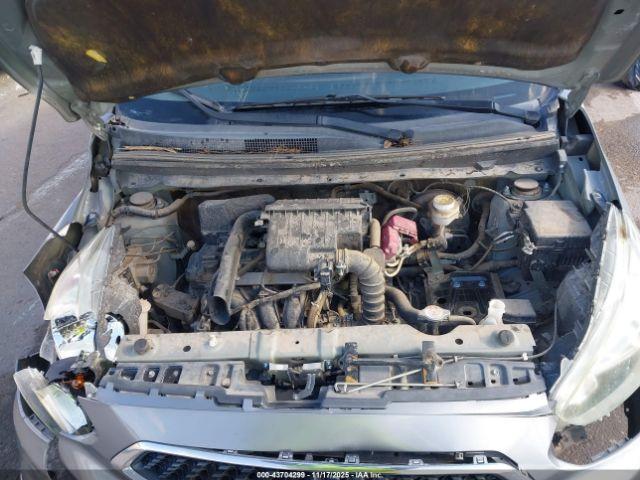 Mitsubishi Mirage Es Image 3