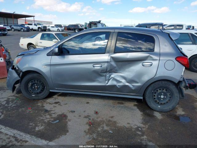 Mitsubishi Mirage Es Image 13