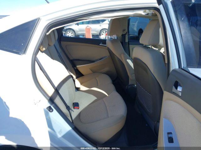 Hyundai ACCENT Gls Image 5