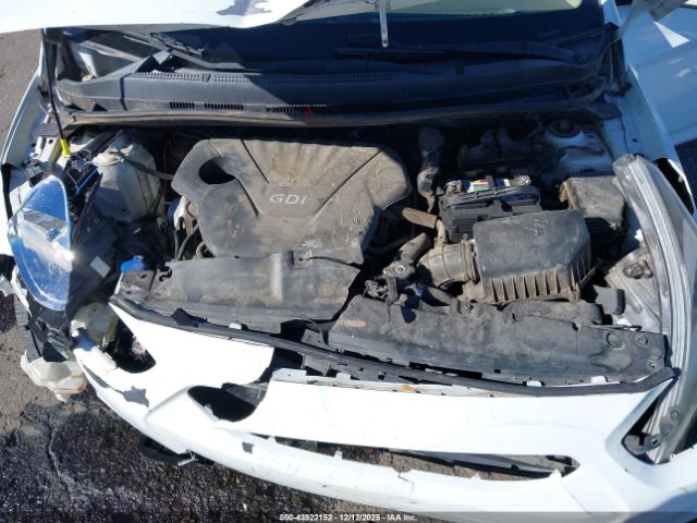 Hyundai ACCENT Gls Image 6