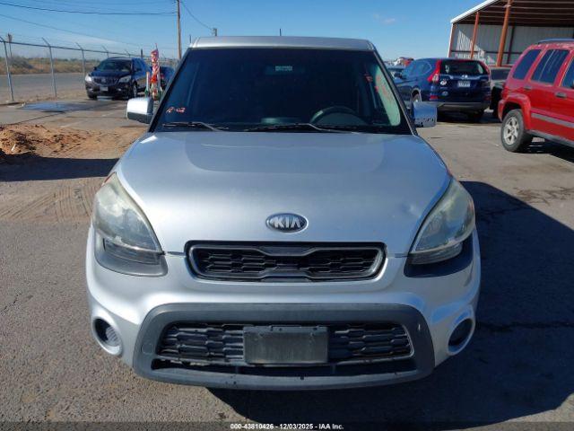 Kia Soul Image 12