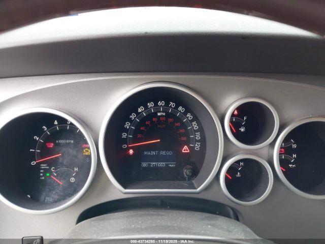 Toyota Sequoia Platinum 5.7l V8 Image 14