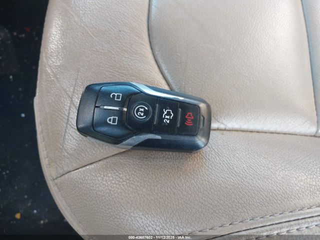 Ford Explorer Xlt Image 6