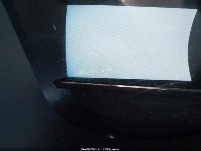 Ford Explorer Xlt Image 4