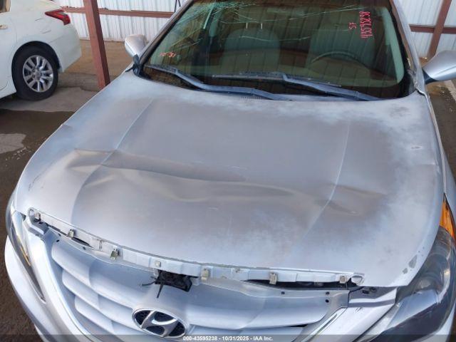 Hyundai SONATA Gls Image 9