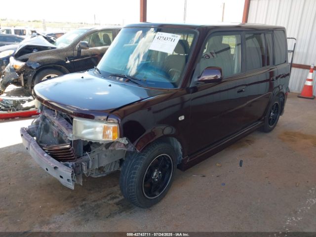 Scion xB Image 16
