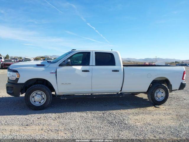 Ram 2500 Tradesman  4x4 8' Box Image 14
