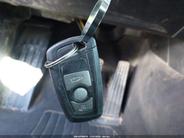 BMW 3 Series Image 14