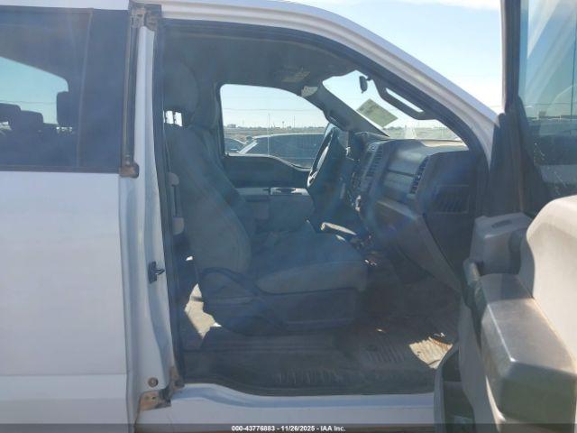 Ford F-250 Xl Image 7