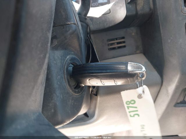 Ford F-250 Xl Image 5