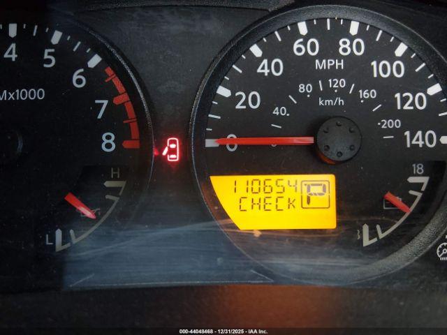 Nissan Frontier Sv Image 7