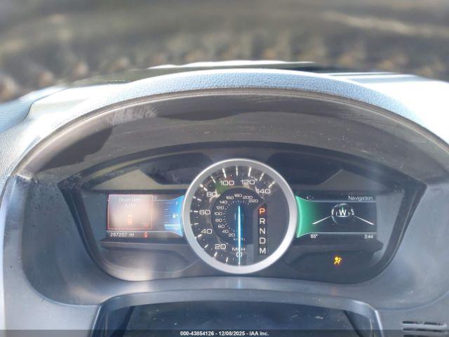 Ford Explorer Limited Image 13