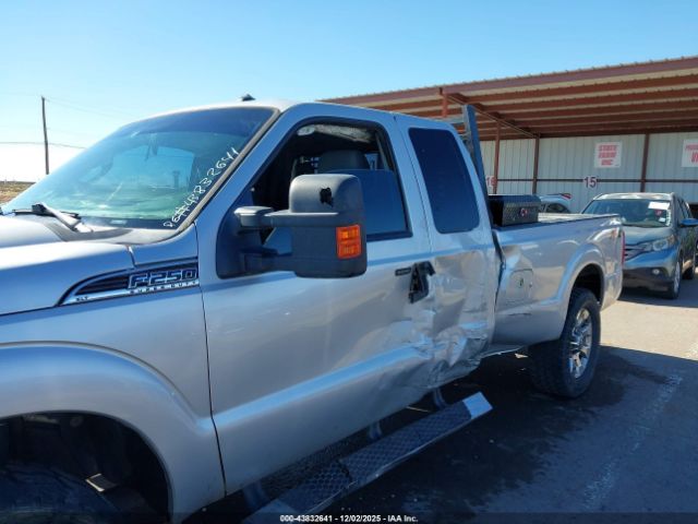 Ford F-250 Xlt Image 2