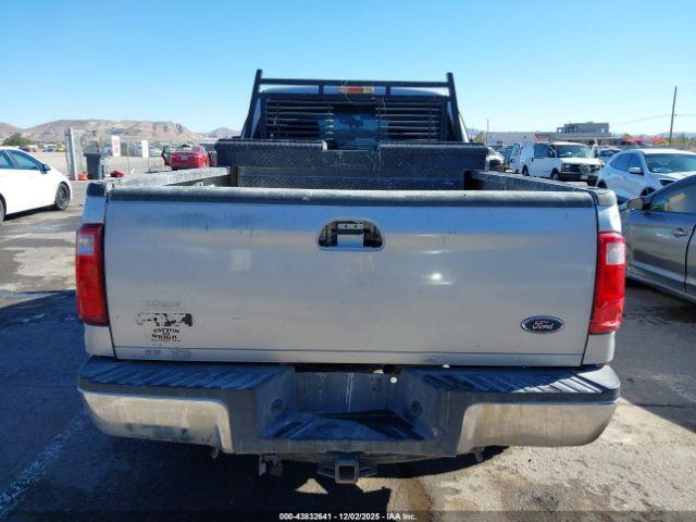 Ford F-250 Xlt Image 11
