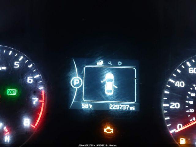 Kia Optima Lx Image 16