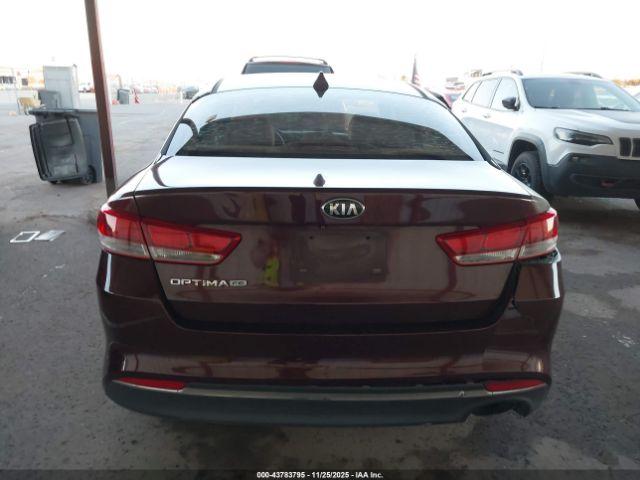 Kia Optima Lx Image 12