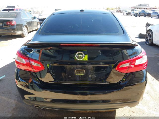 Nissan Altima 2.5 Sv Image 11