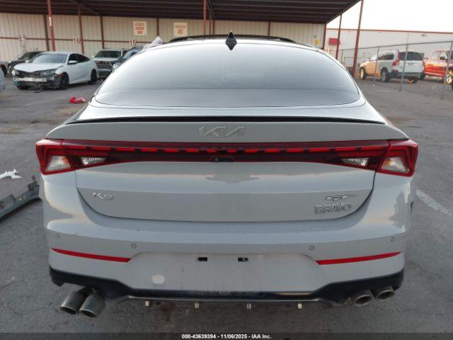 Kia K5 Gt Image 10